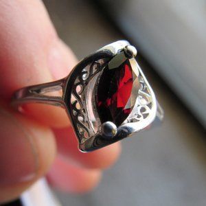 925 Silver and Garnet Ring 10.25